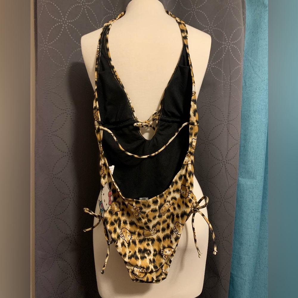 Hello Kitty Leopard Swimsuit - Picture 5 of 8